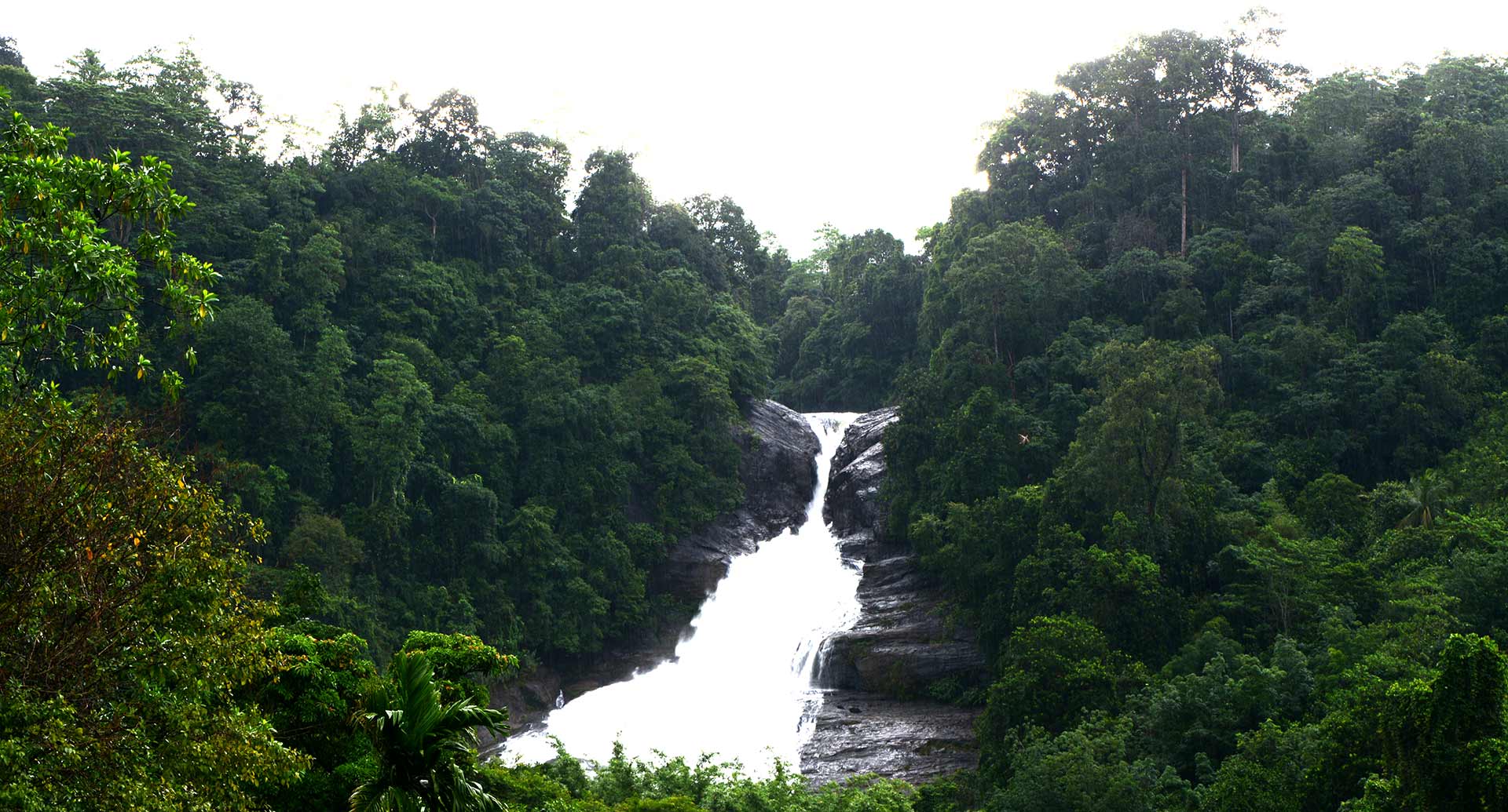 Bopath Falls